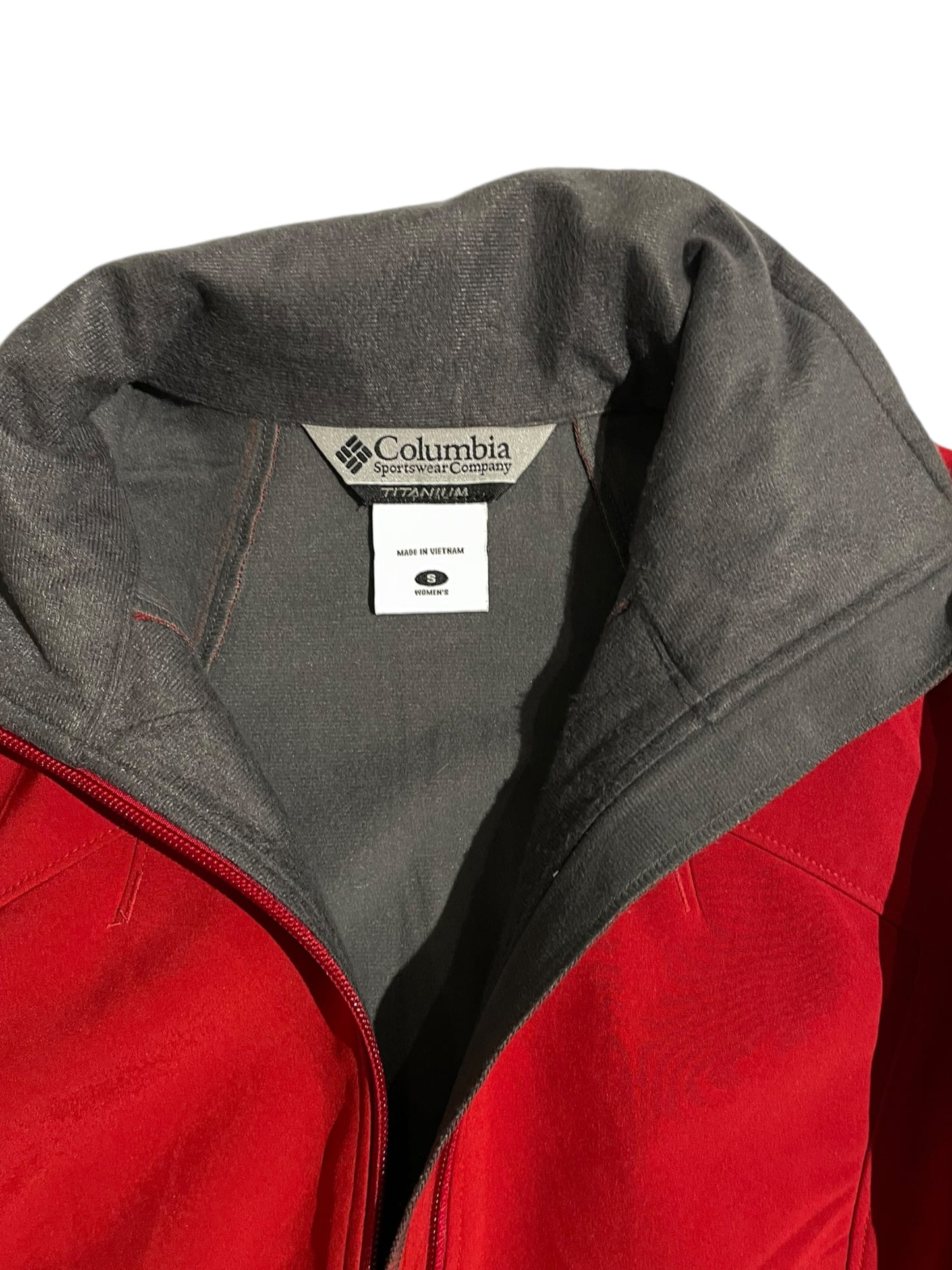 Columbia titanium windbreaker jacket