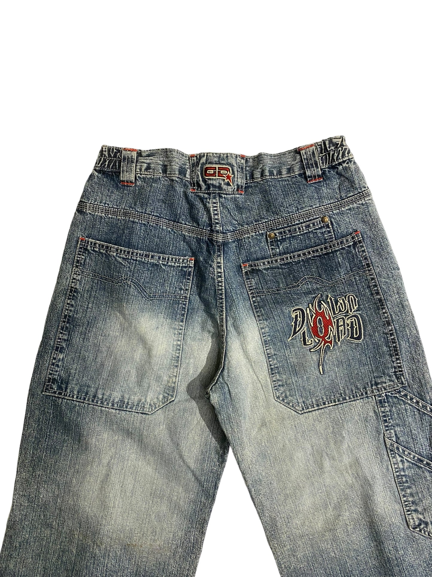 D-load embroidered y2k jorts