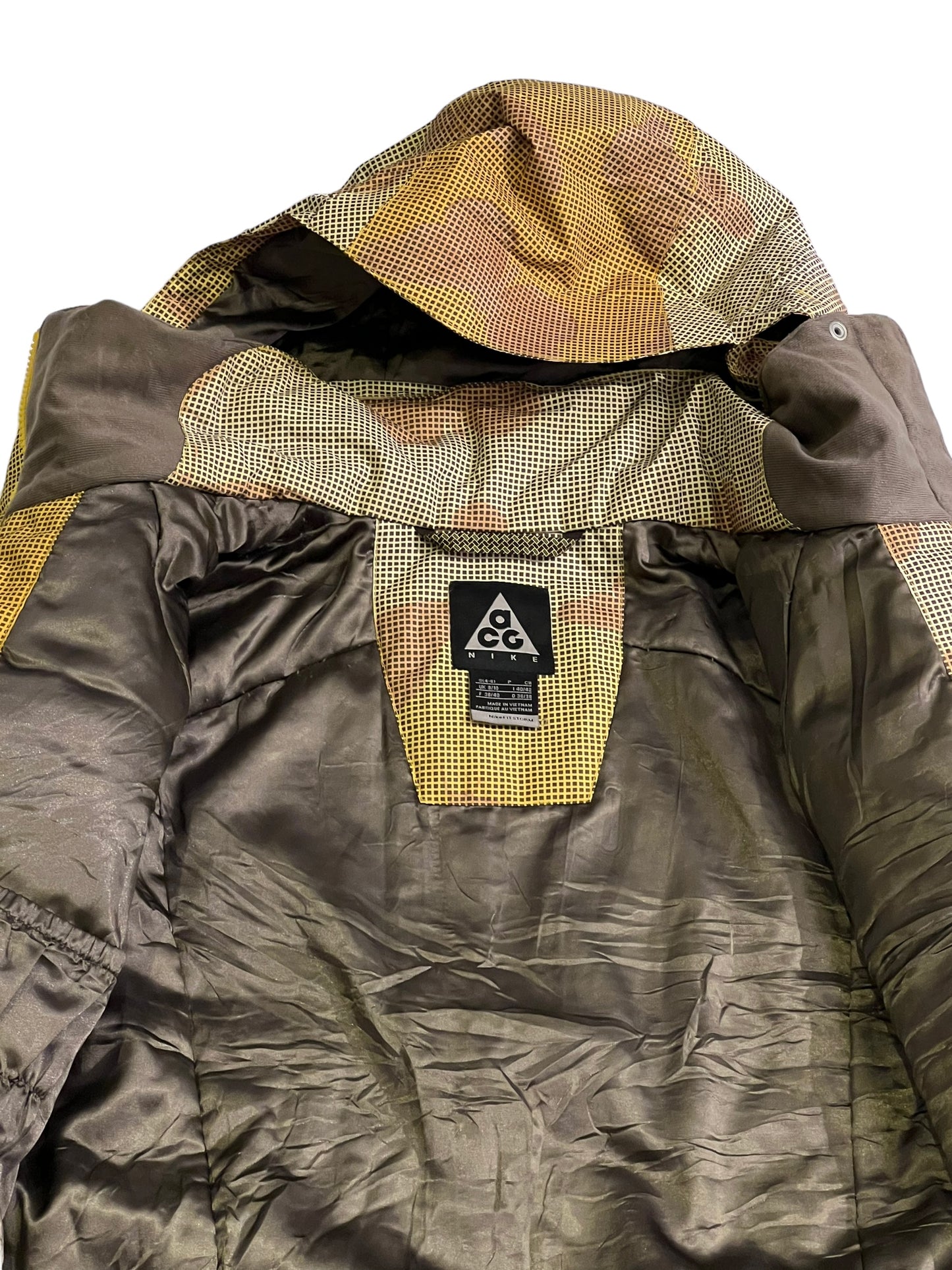 Nike ACG water-repellent jacket