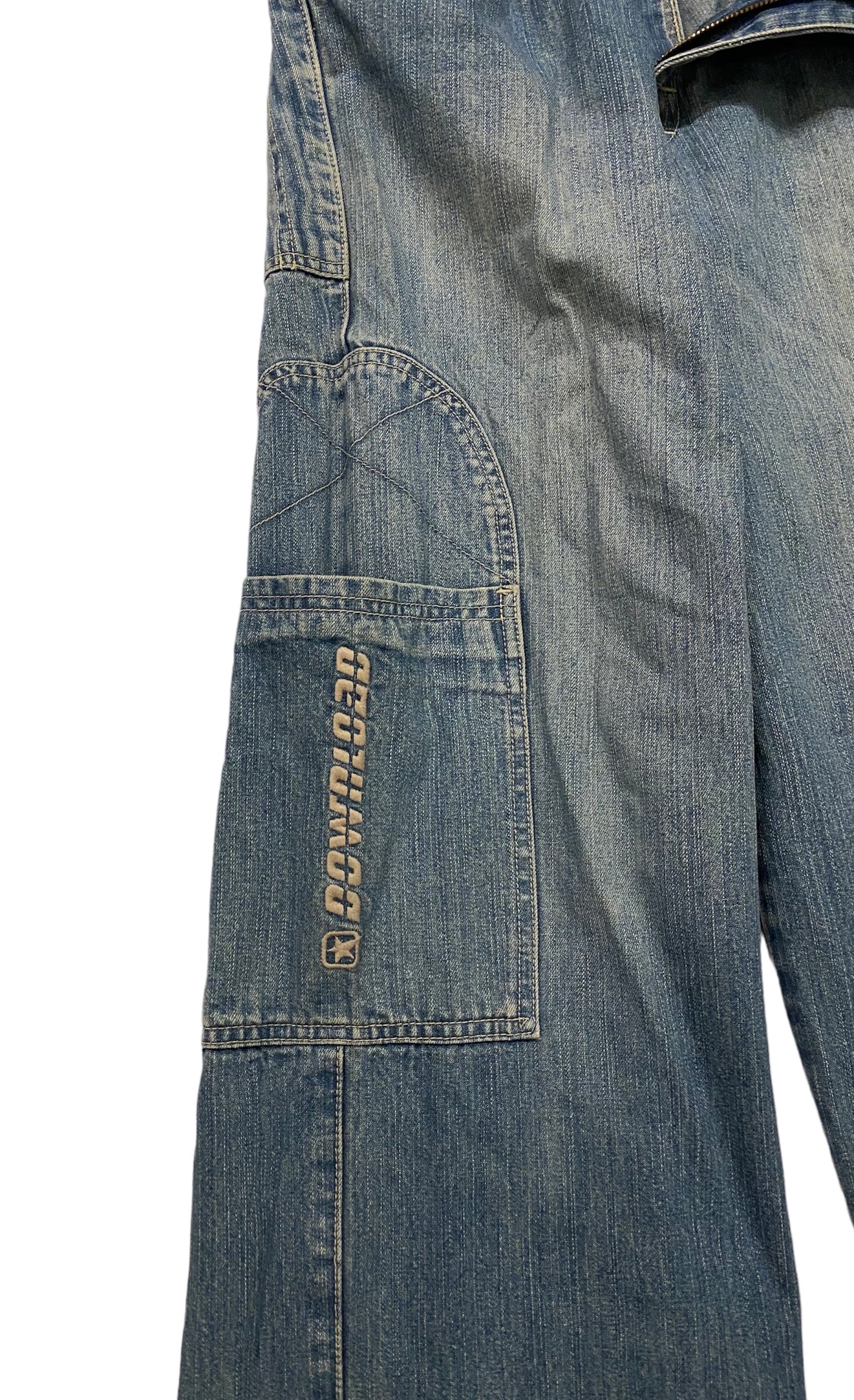 Here & there embroidered multipocket jeans