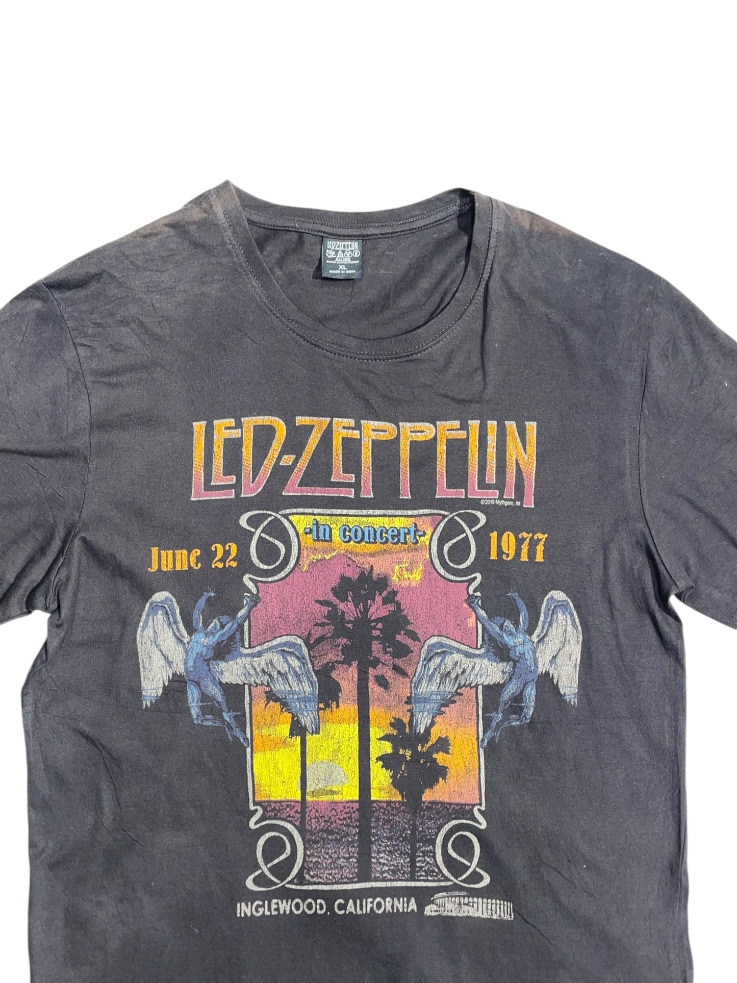 Led-Zeppelin 1977 graphic tee