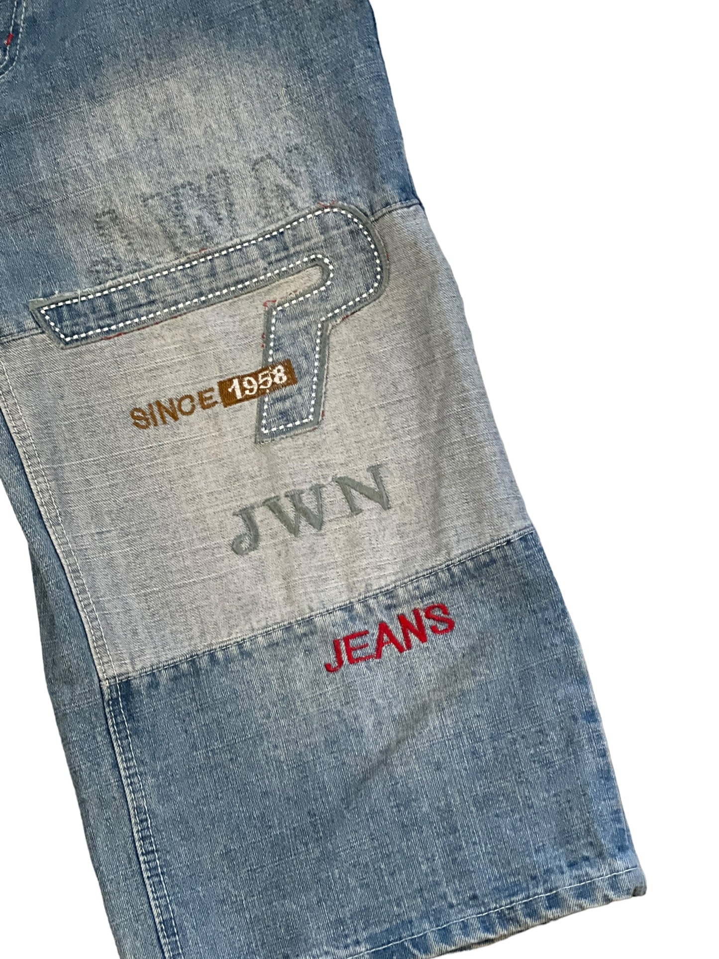 JWN embroidered jorts