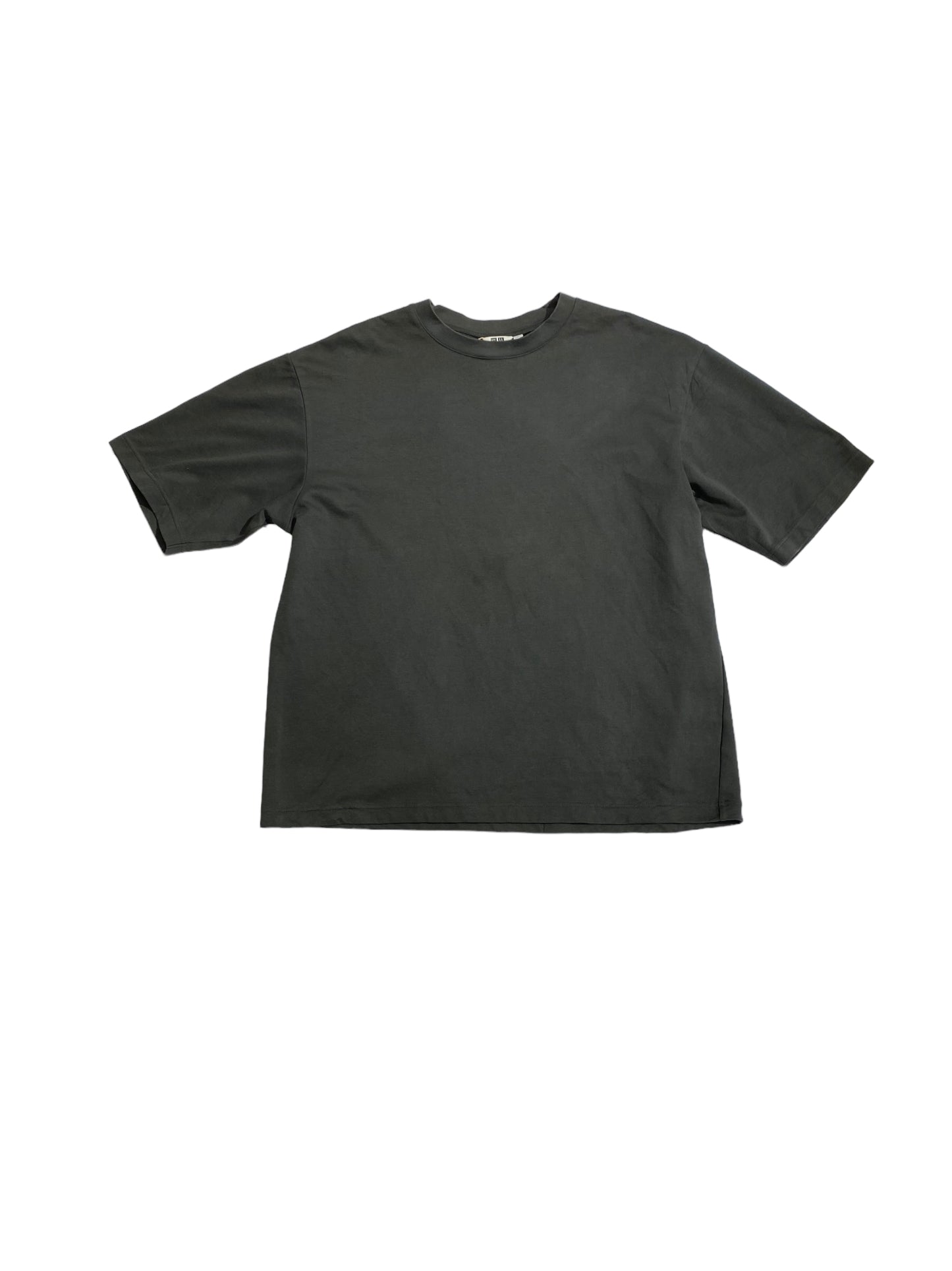 Uniqlo perfect fit tee