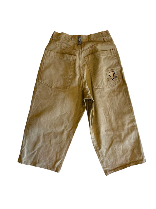 T. Porter embroidered jorts