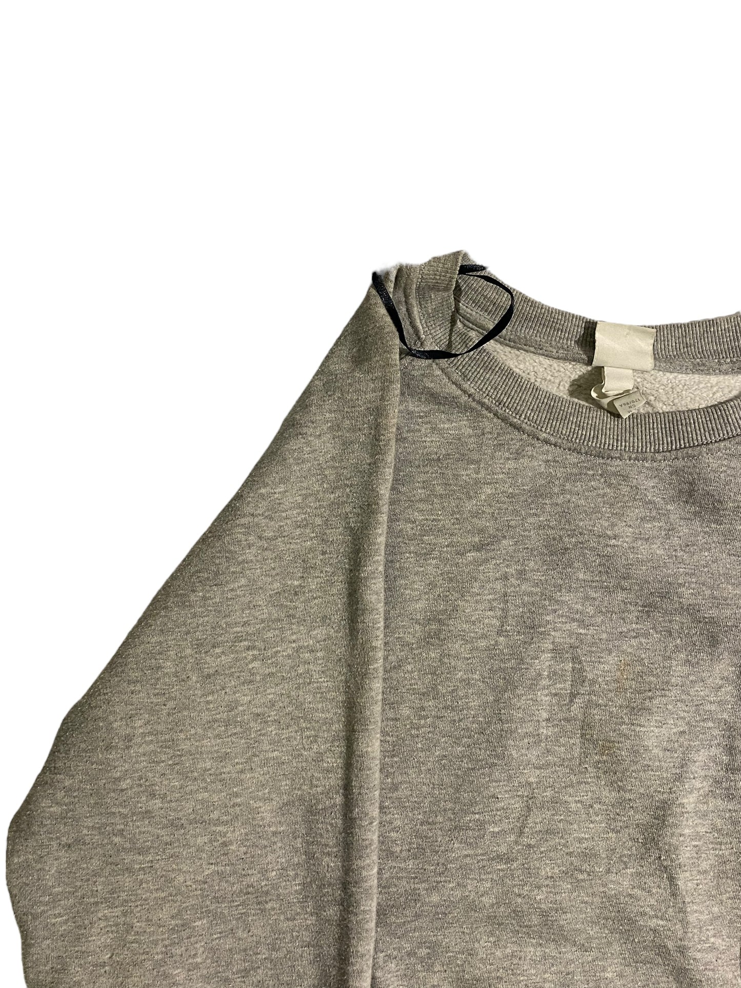 H&M grey sweater