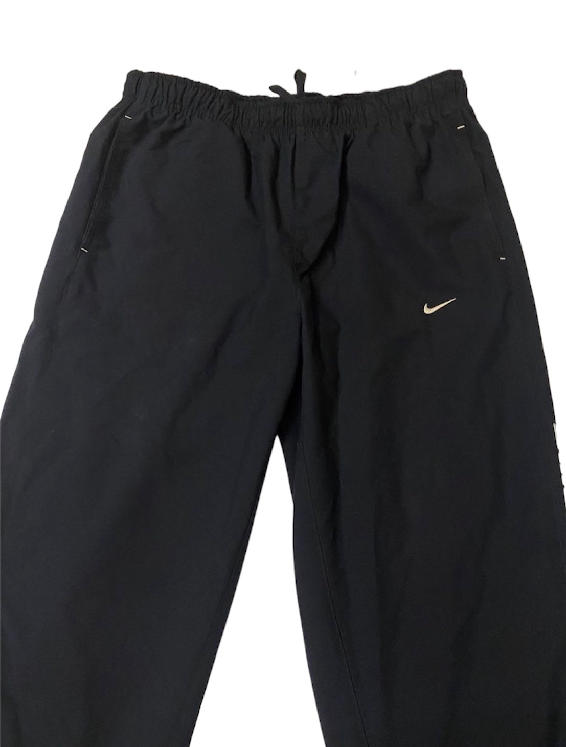 Nike tracksuit pants with back pocket