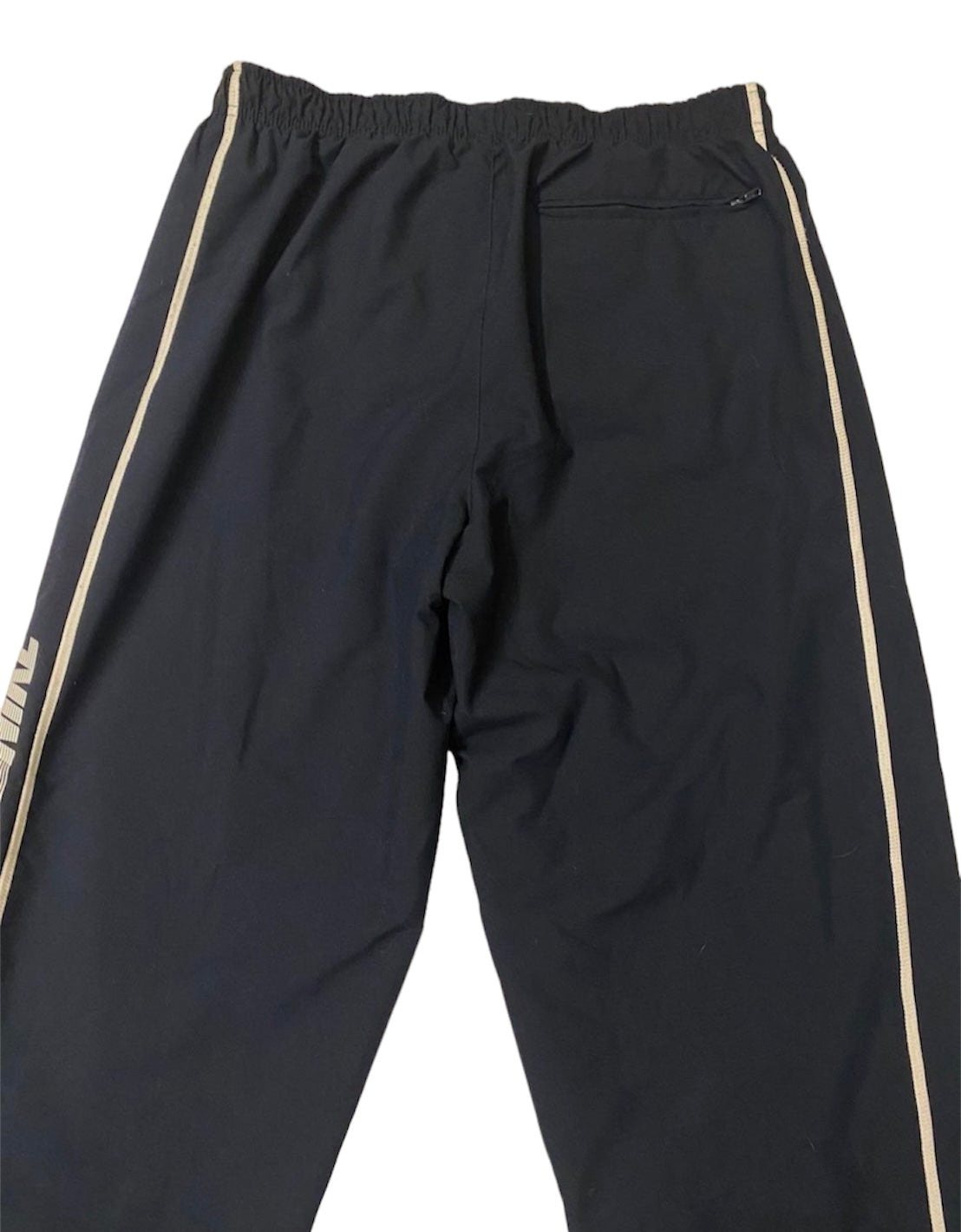 Nike tracksuit pants with back pocket