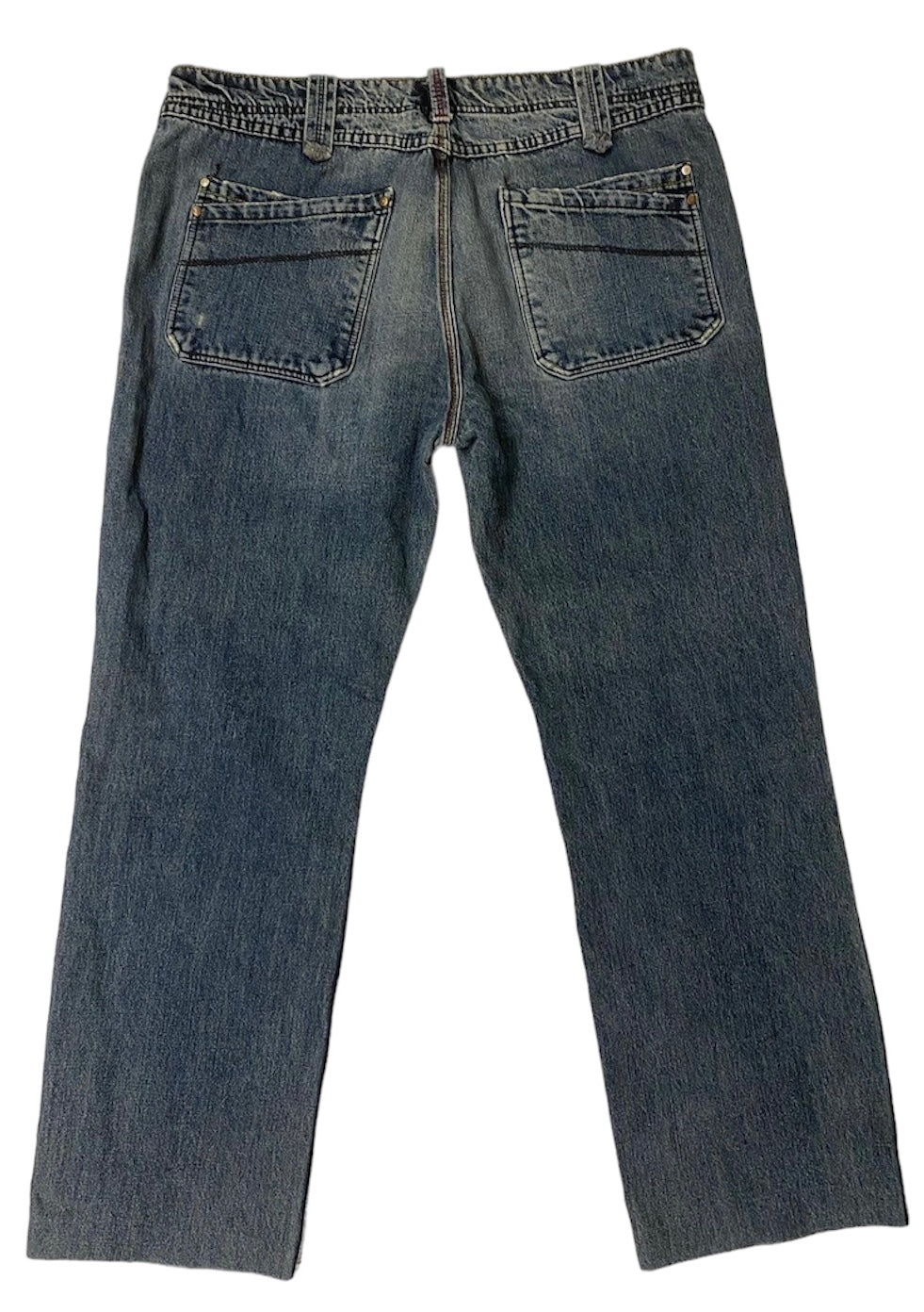 Vintage washed blue denim jeans with double pockets