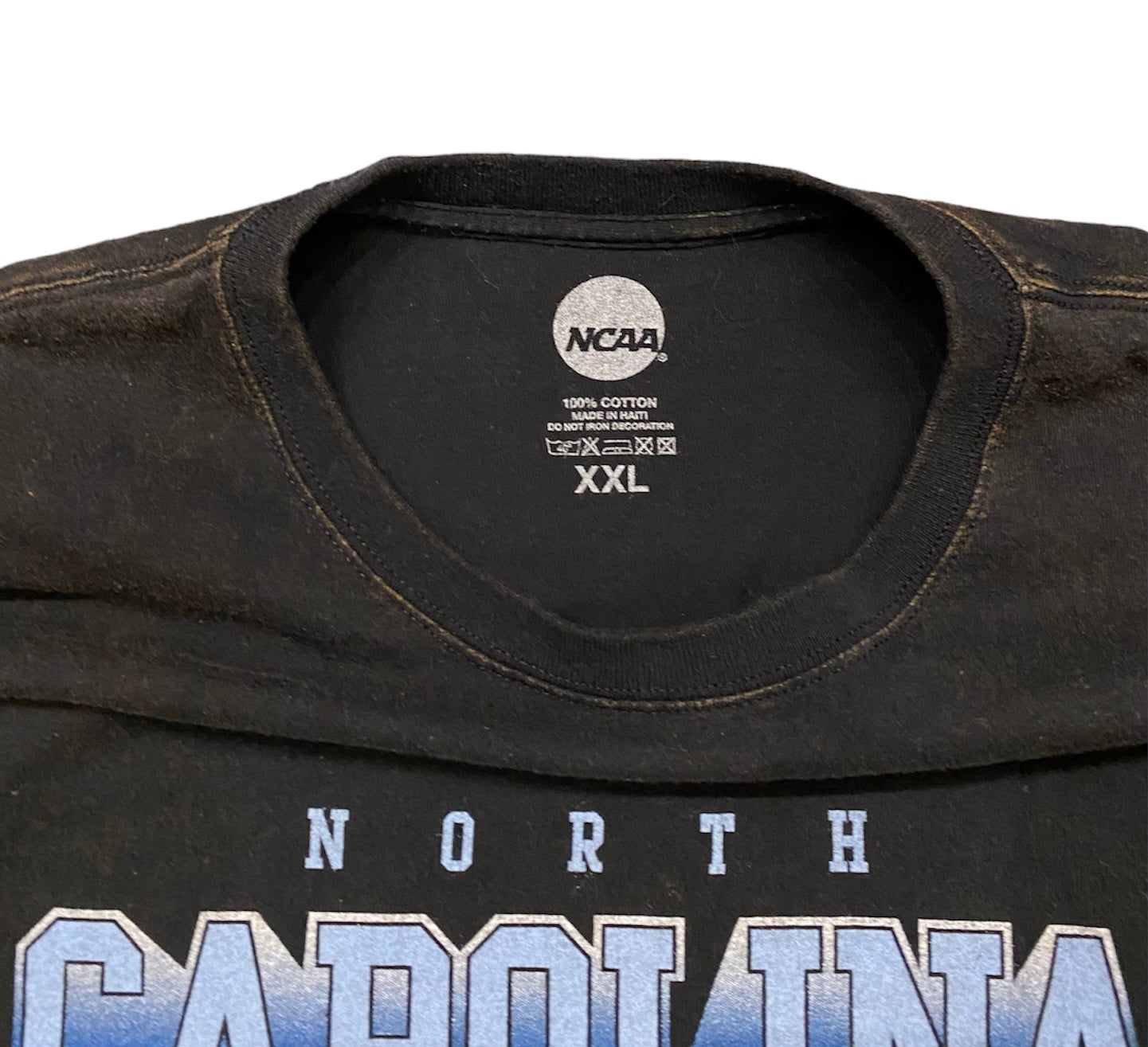 Acid washed NCAA North carolina 1982 tee