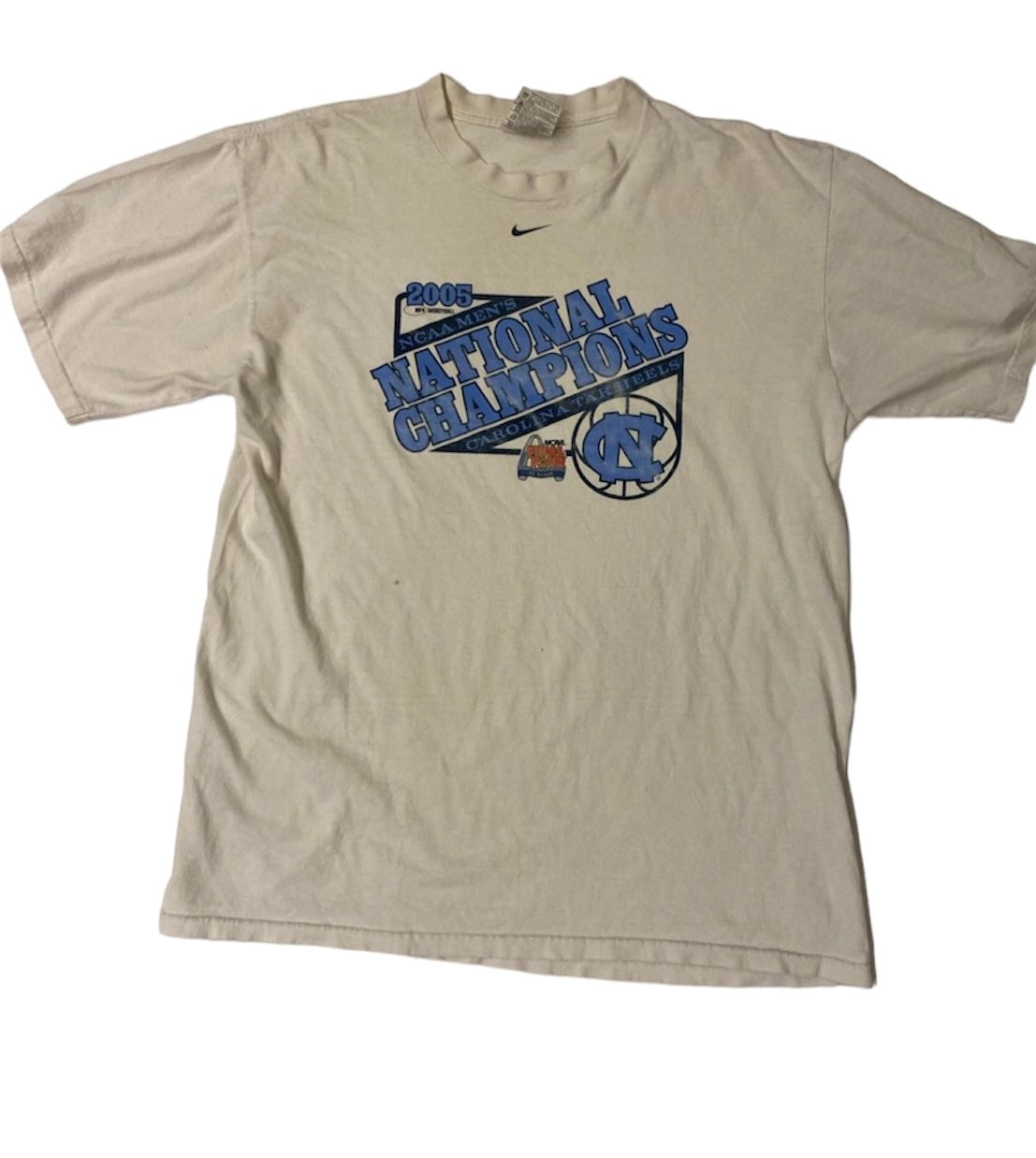 Early 00's Nike NCAA Final four champions tee